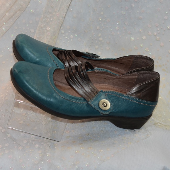 Dromedaris Blue Leather Mary Jane Style Shoes Sz 41 NWOT # B-157 - Picture 3 of 8